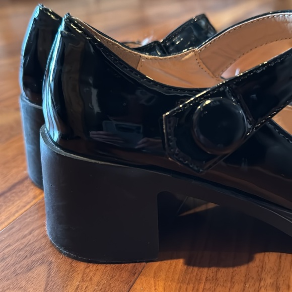 MARGIELA 35.5 Patent Leather Heels - Picture 4 of 4
